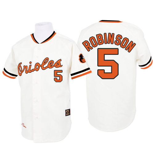 Men's Mitchell and Ness 1970 Baltimore Orioles #5 Brooks Robinson Authentic White Throwback MLB Jersey